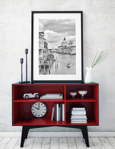 Beautiful wall art of Venice’s Grand Canal in black and white during the day